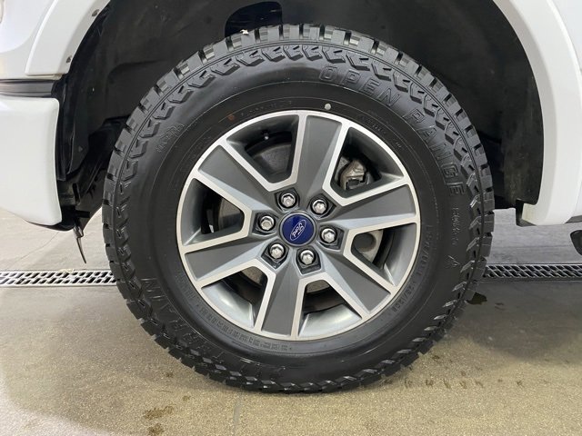 Used 2016 Ford F150 XLT w/ Equipment Group 302A Luxury image 24