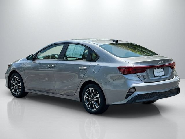 Certified 2024 Kia Forte LXS FWD image 7
