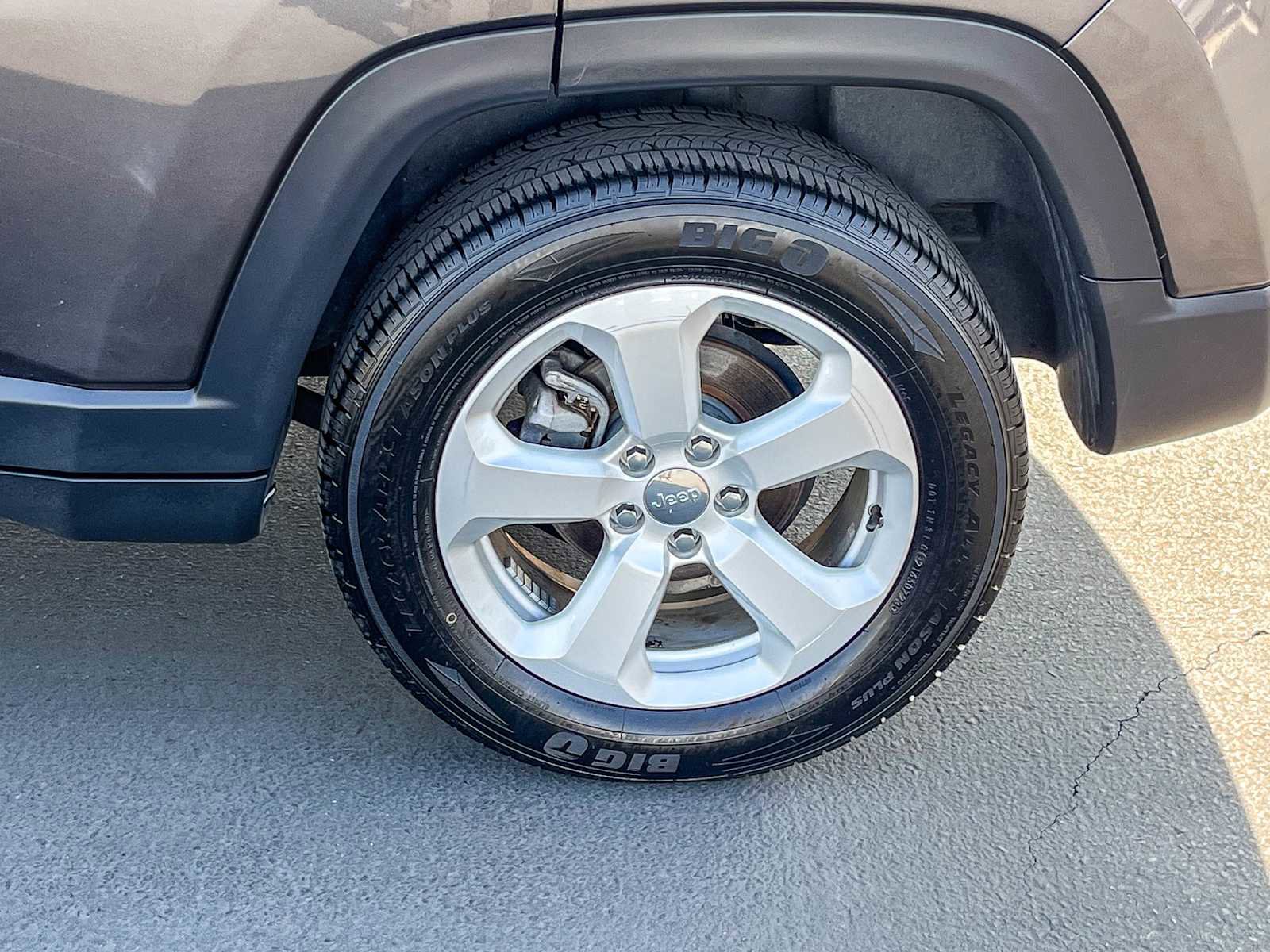 Used 2019 Jeep Compass Latitude w/ Popular Equipment Group image 10