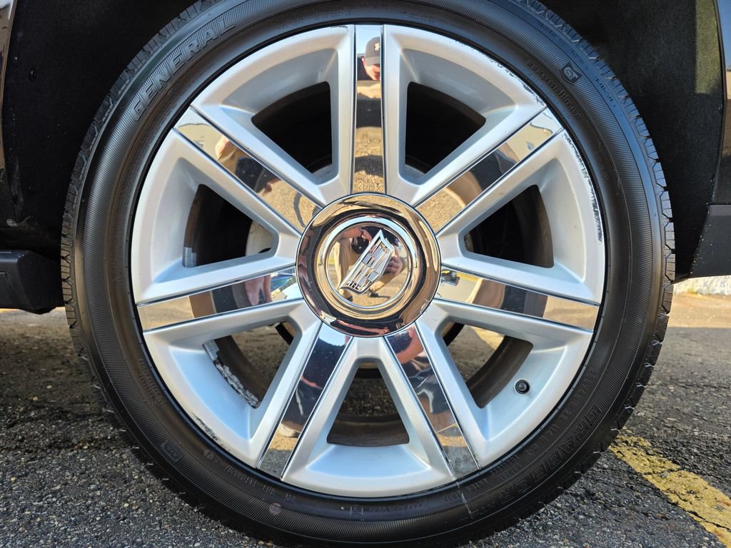 Used 2015 Cadillac Escalade ESV Premium AWD/4WD image 30
