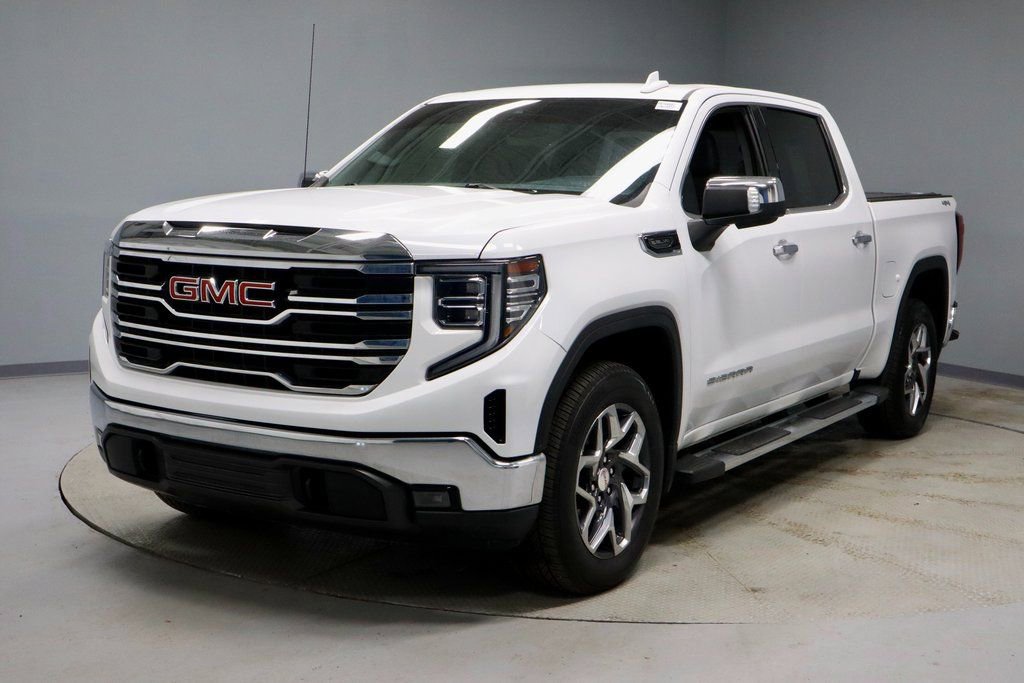 Used 2023 GMC Sierra 1500 SLT w/ SLT Premium Package image 7