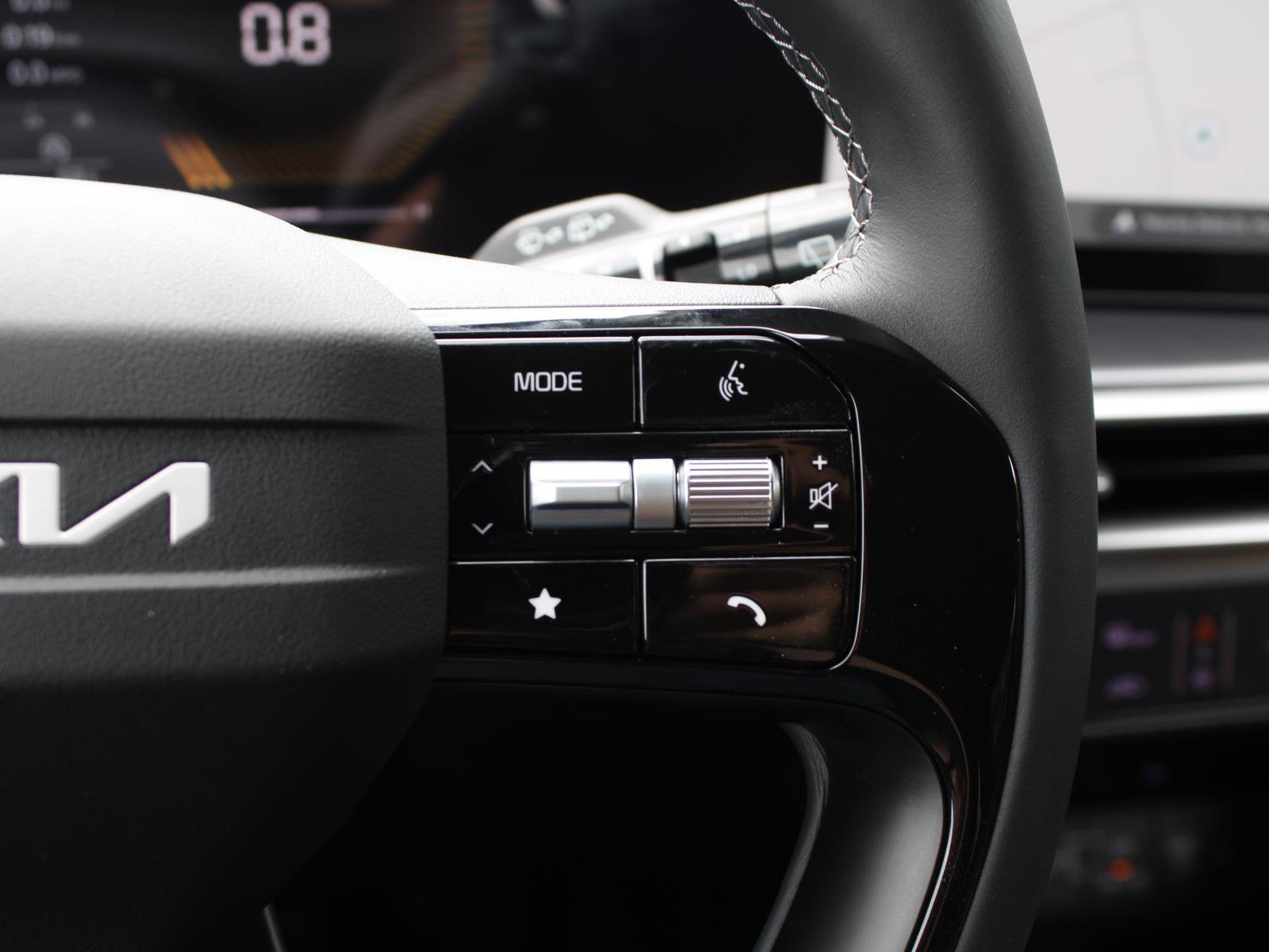 New 2026 Kia Sorento EX image 36