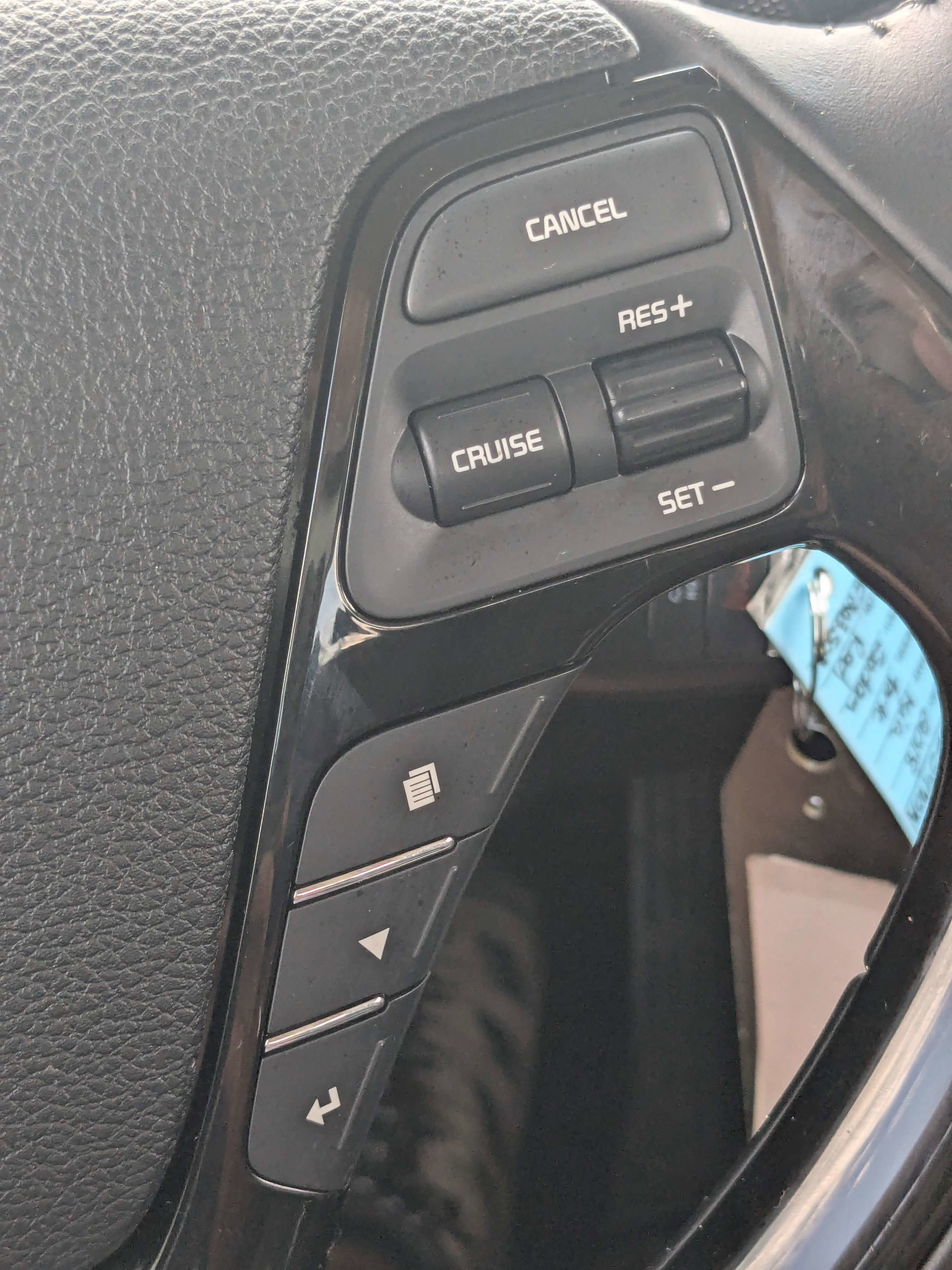 Used 2018 Kia Forte S FWD image 31