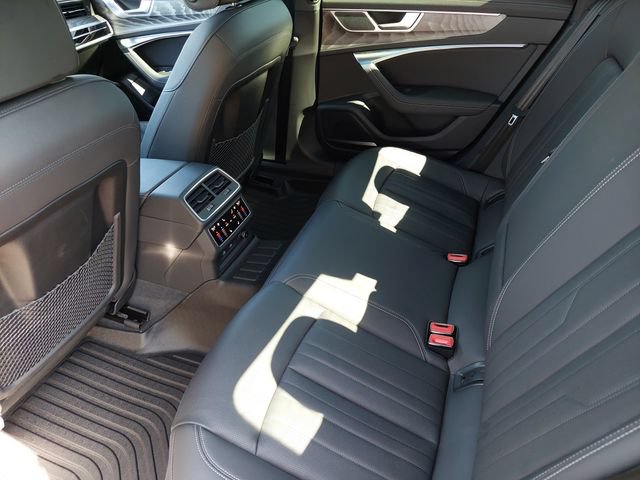 Used 2025 Audi A6 Premium Plus w/ Premium Plus Package AWD/4WD image 32