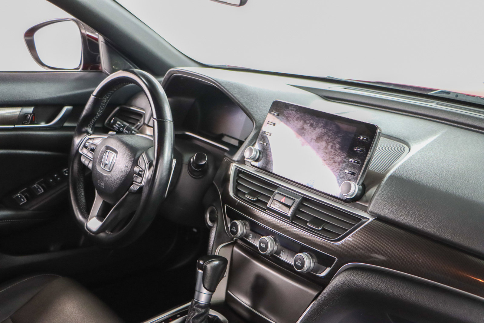 Used 2022 Honda Accord Sport image 25