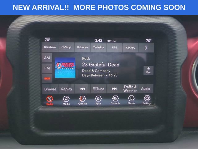 Certified 2021 Jeep Gladiator Rubicon w/ Safety Group image 15