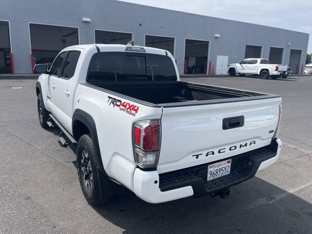 Used 2020 Toyota Tacoma TRD Off-Road w/ Technology Package image 7