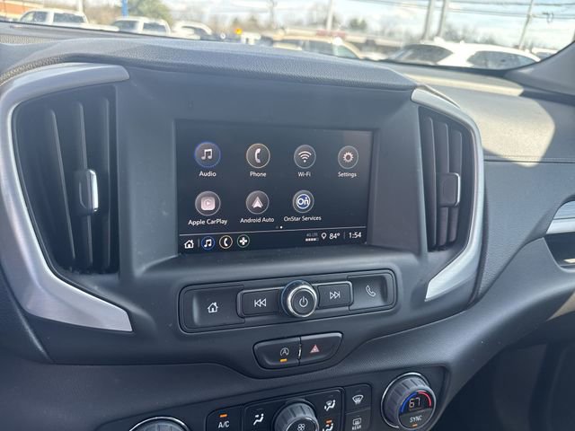 Used 2023 GMC Terrain SLE w/ Driver Convenience Package image 13