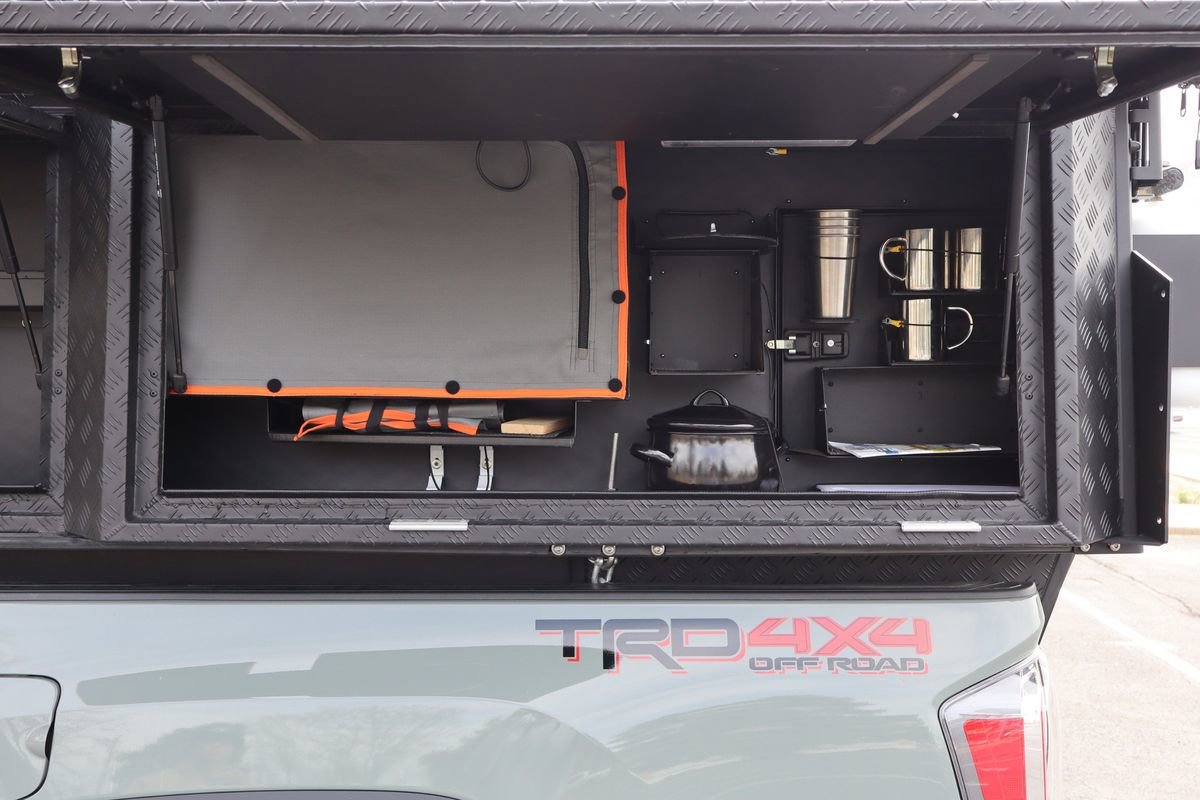 Used 2023 Toyota Tacoma TRD Off-Road w/ TRD Premium Off Road Package AWD/4WD image 20