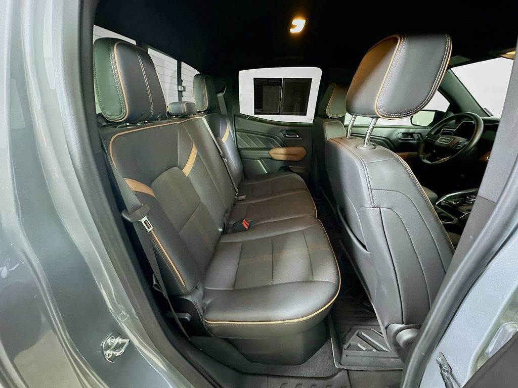 Used 2025 GMC Canyon AT4 image 11