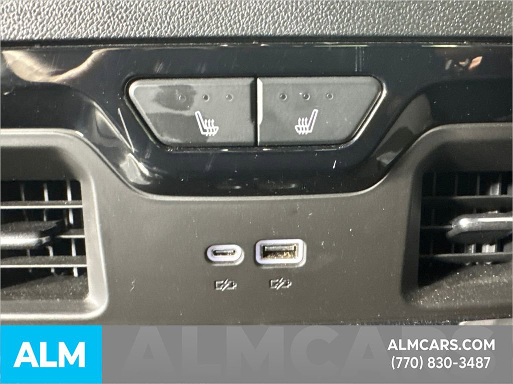 Used 2025 GMC Sierra 2500 AT4X image 26