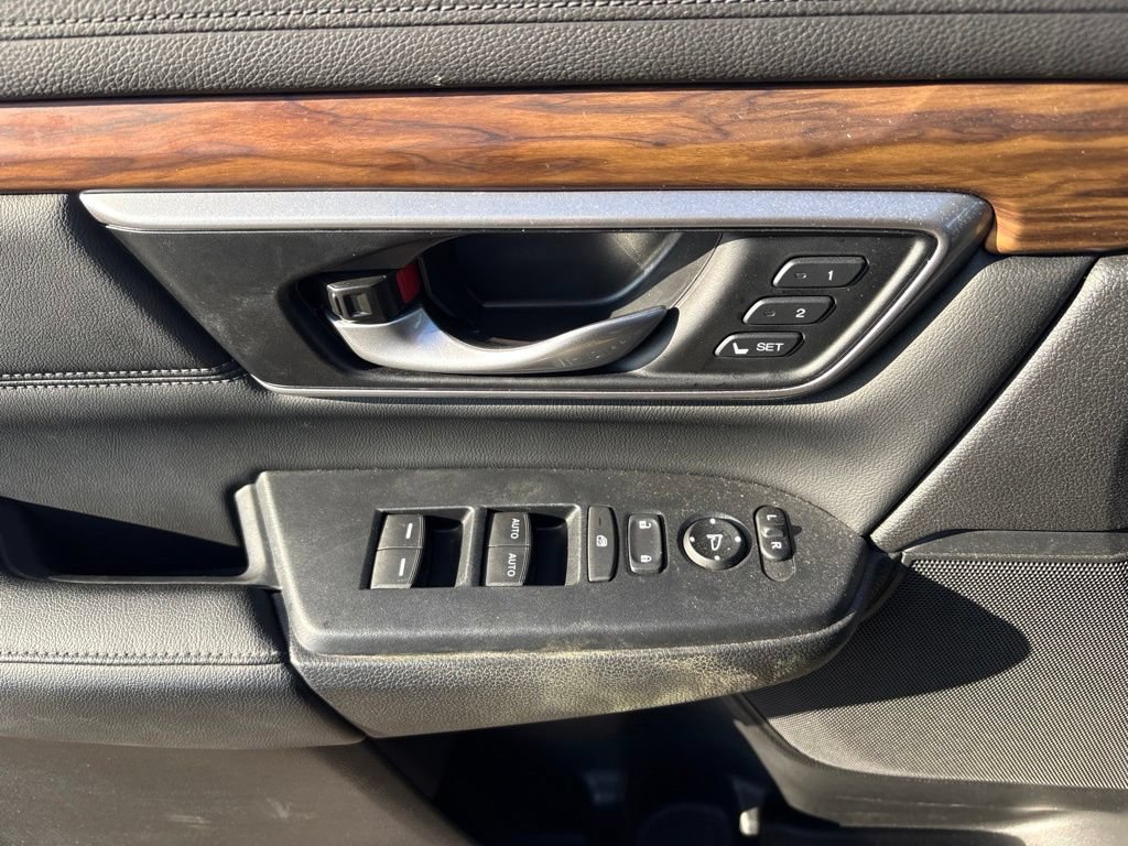 Used 2022 Honda CR-V Touring image 17