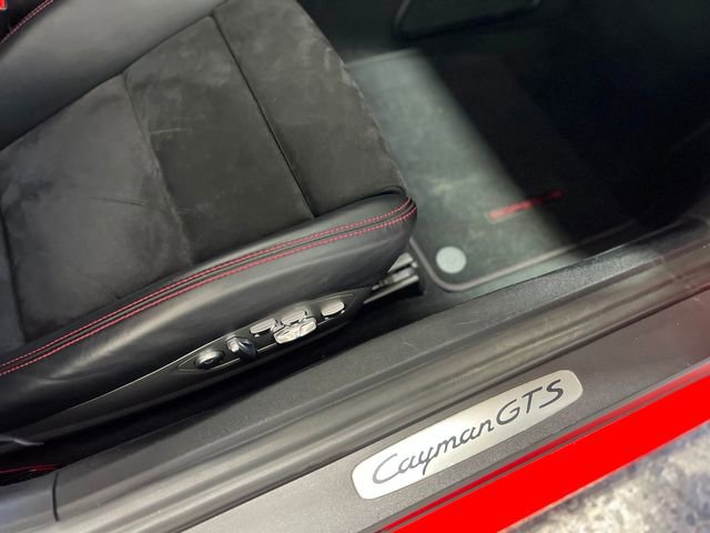 Used 2015 Porsche Cayman GTS image 29