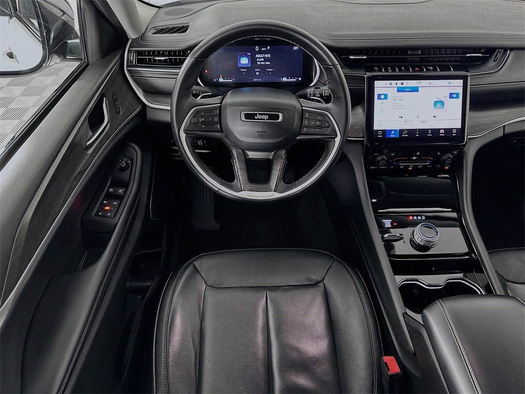 Used 2022 Jeep Grand Cherokee L Limited image 28