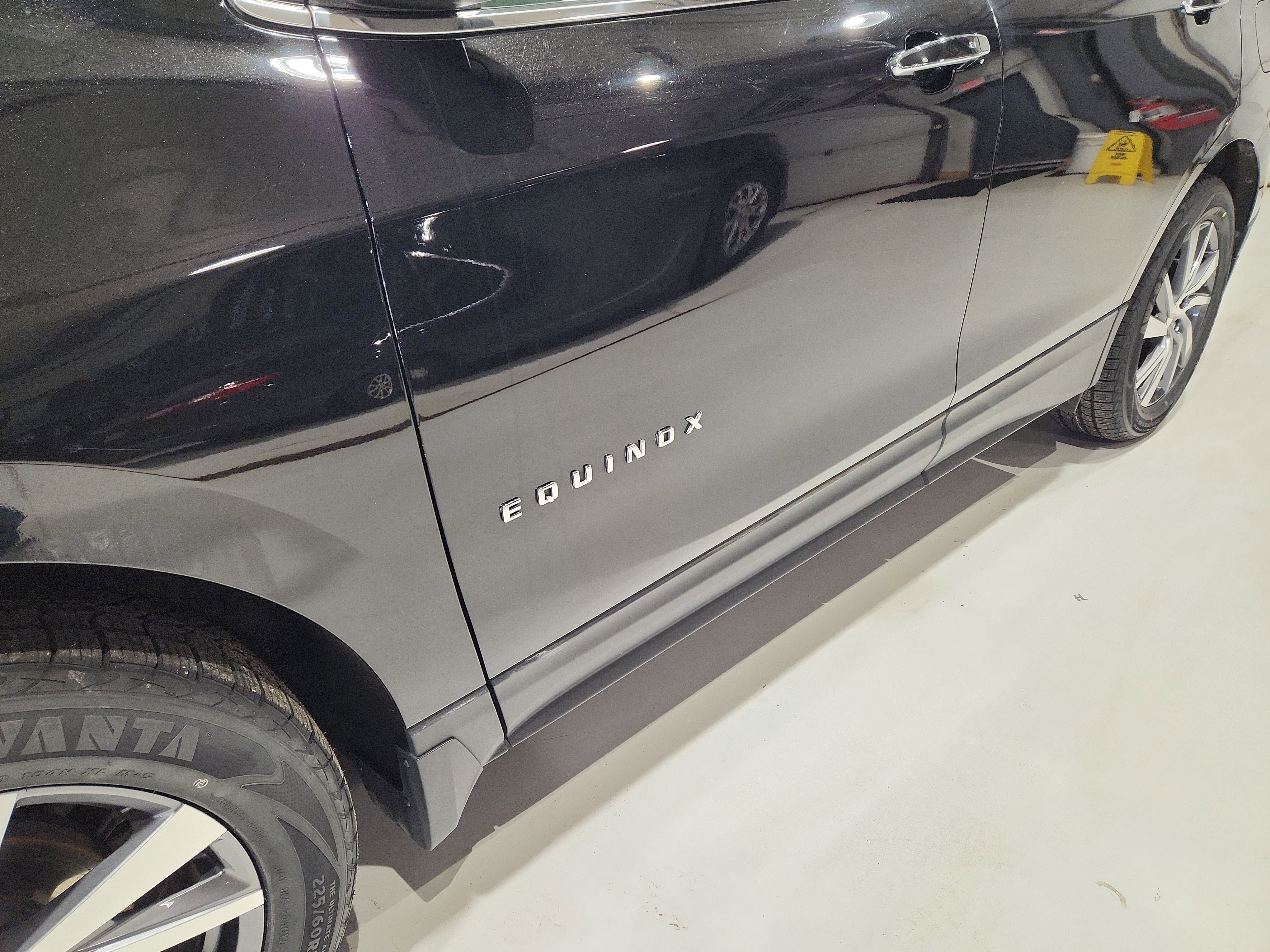 Certified 2024 Chevrolet Equinox Premier image 23