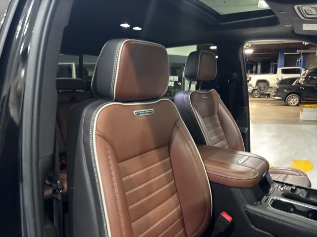 Used 2024 GMC Sierra 3500 Denali Ultimate image 41