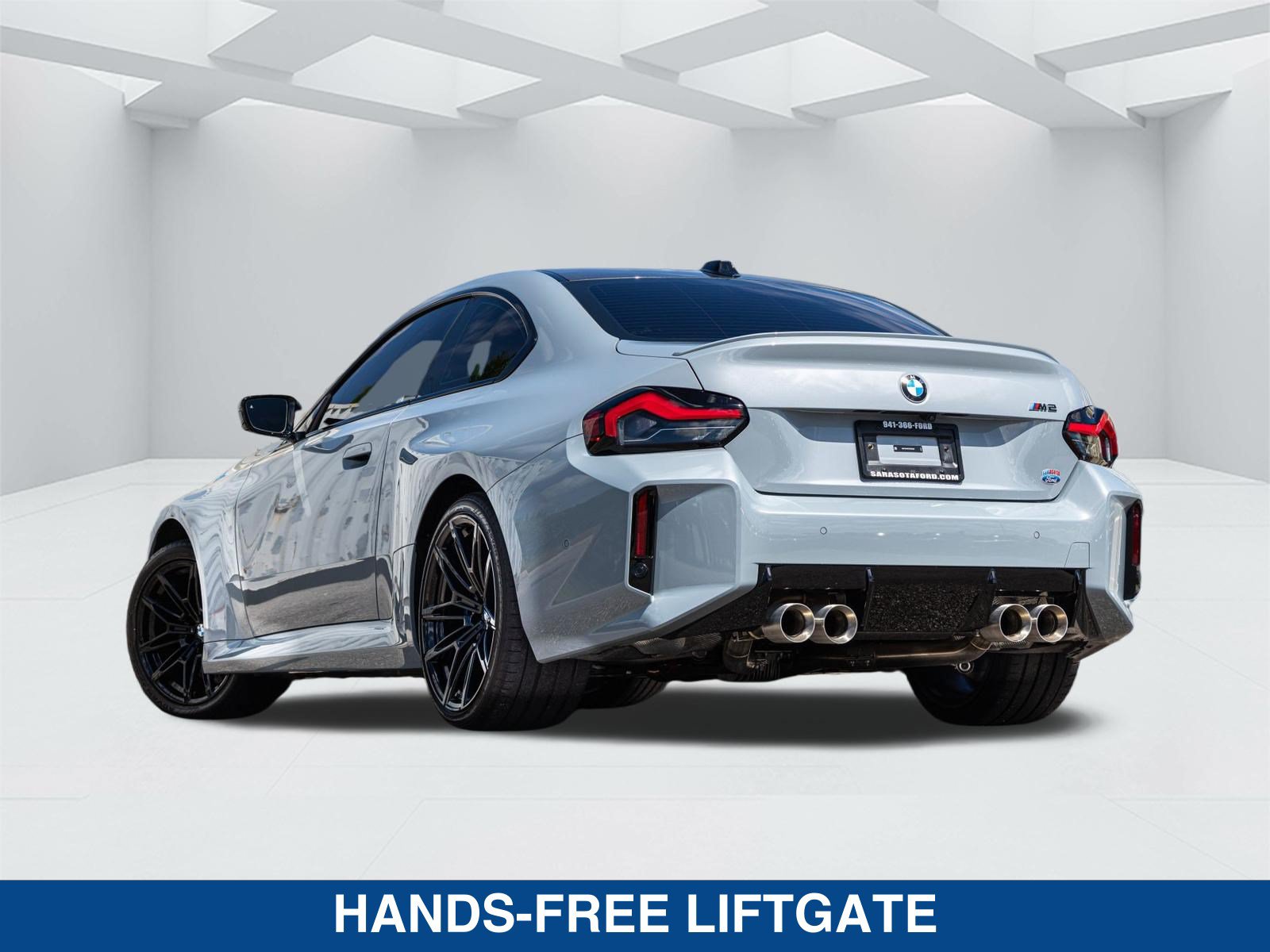 Used 2026 BMW M2 w/ Lighting Package RWD image 6