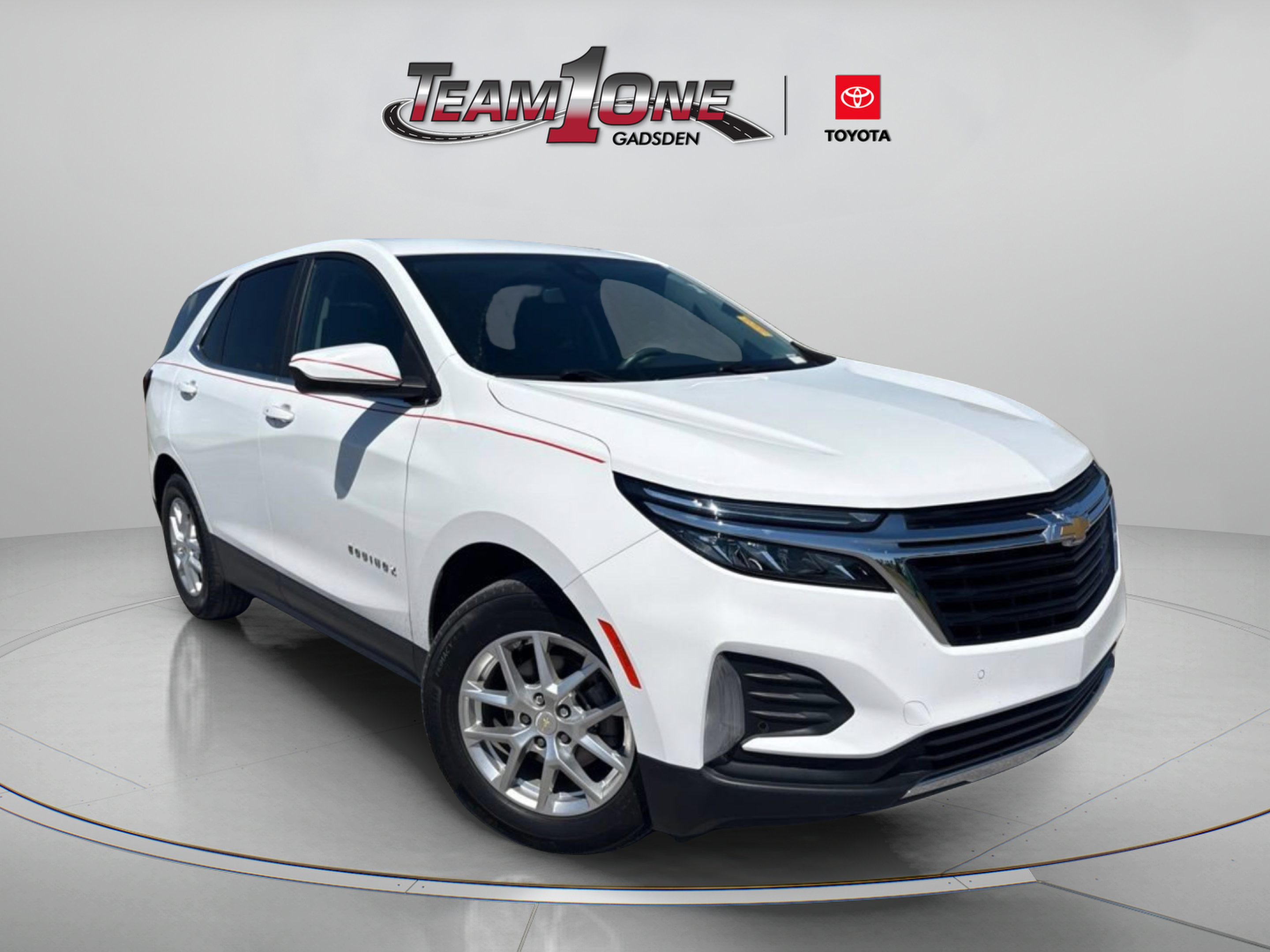 Used 2022 Chevrolet Equinox LT FWD image 1