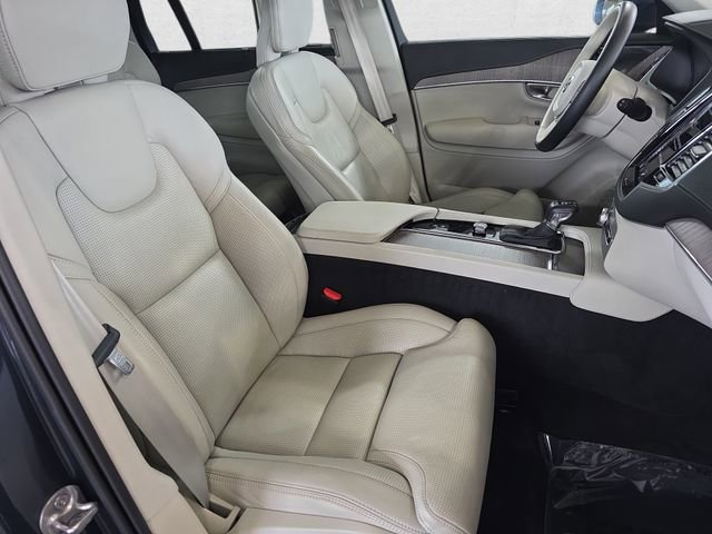 Used 2022 Volvo XC90 T6 Inscription w/ Advanced Package AWD/4WD image 10