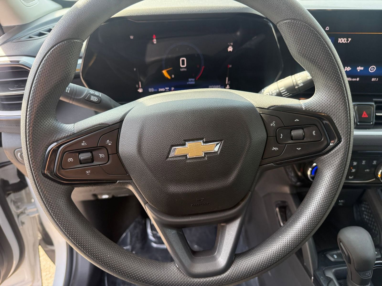 Used 2025 Chevrolet TrailBlazer LT image 25