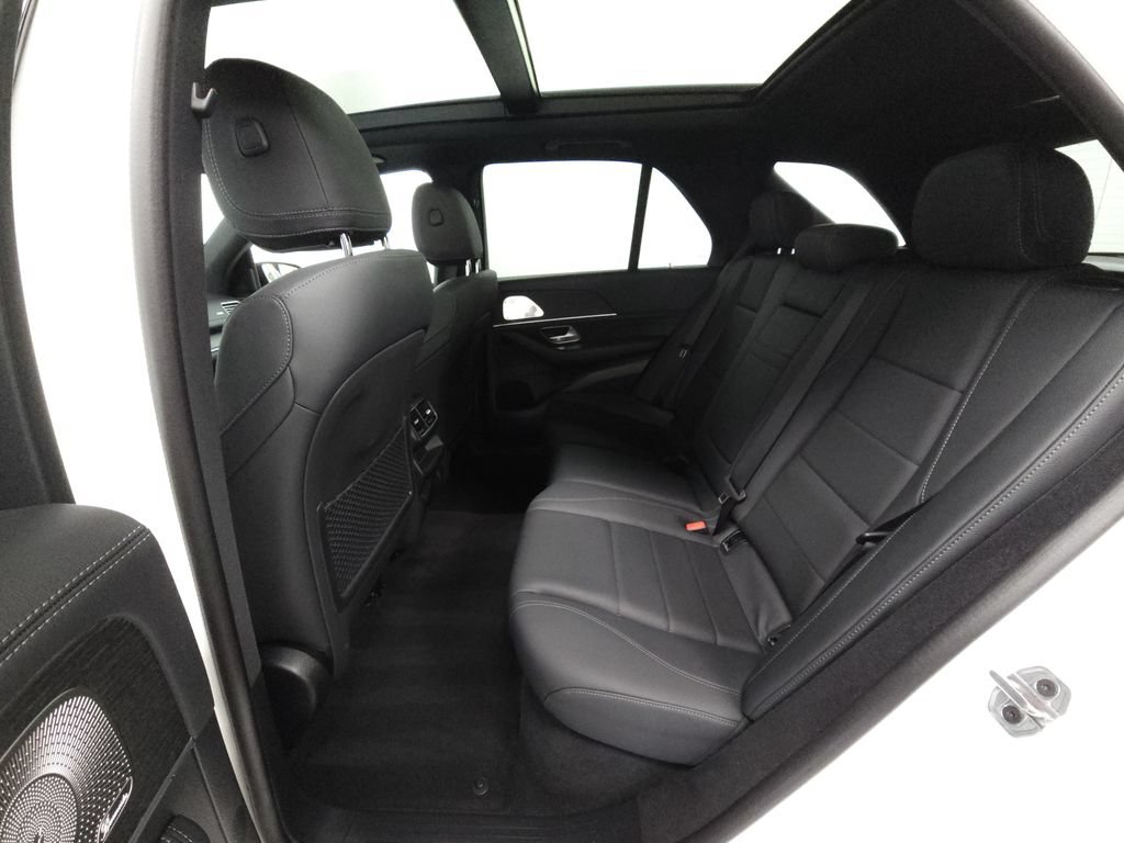 Used 2025 Mercedes-Benz GLE 450e 4MATIC image 28