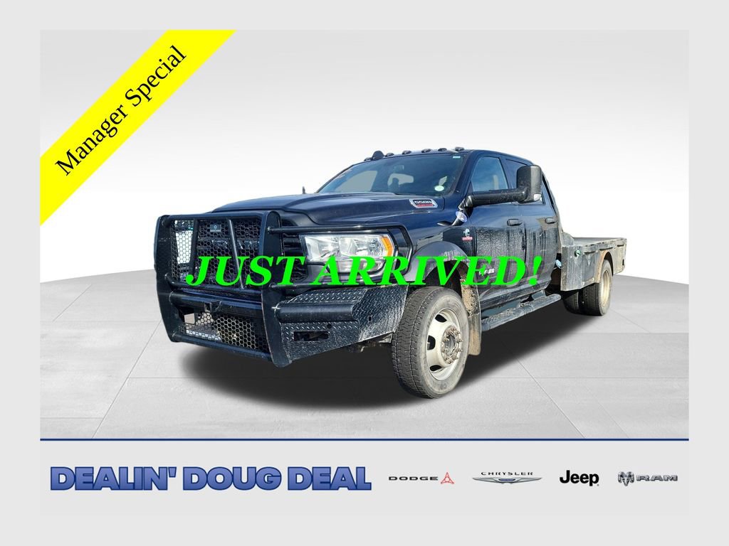 Used 2022 RAM 5500 Tradesman w/ Max Tow Package AWD/4WD image 1