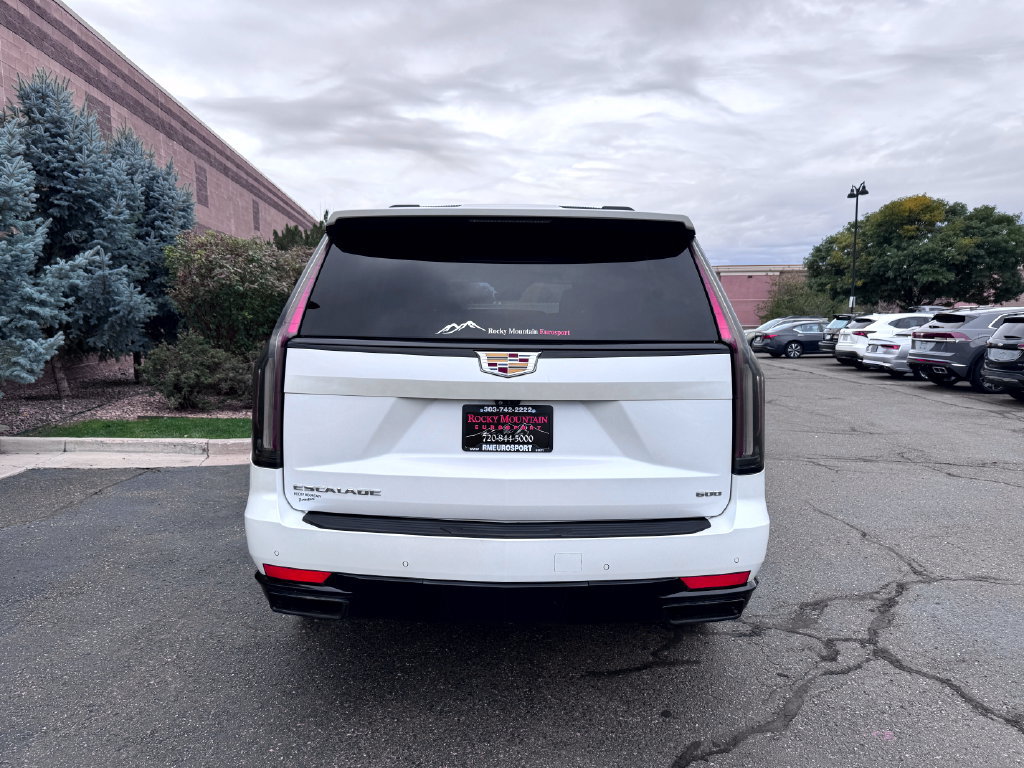 Used 2023 Cadillac Escalade Sport AWD/4WD image 10