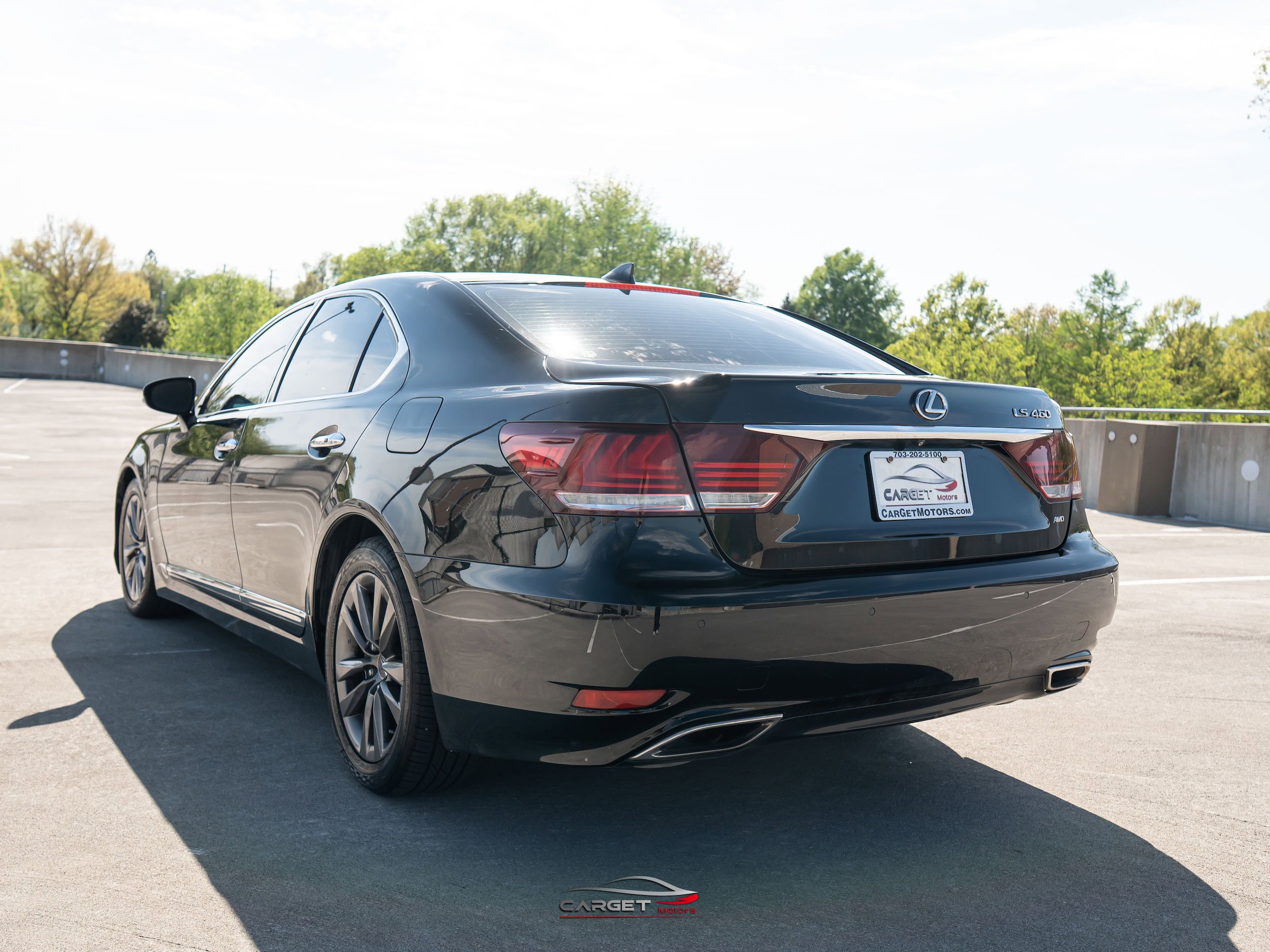 Used 2015 Lexus LS 460 AWD w/ Comfort Package image 5
