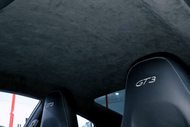 Used 2018 Porsche 911 GT3 image 28