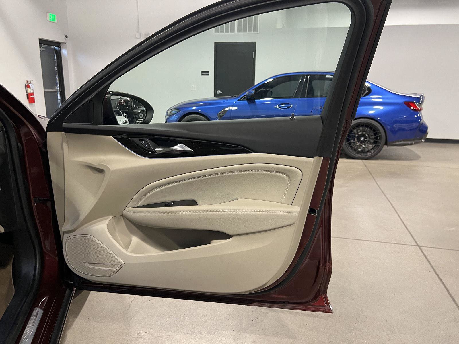Used 2019 Buick Regal Essence w/ Driver Confidence Package I AWD/4WD image 42