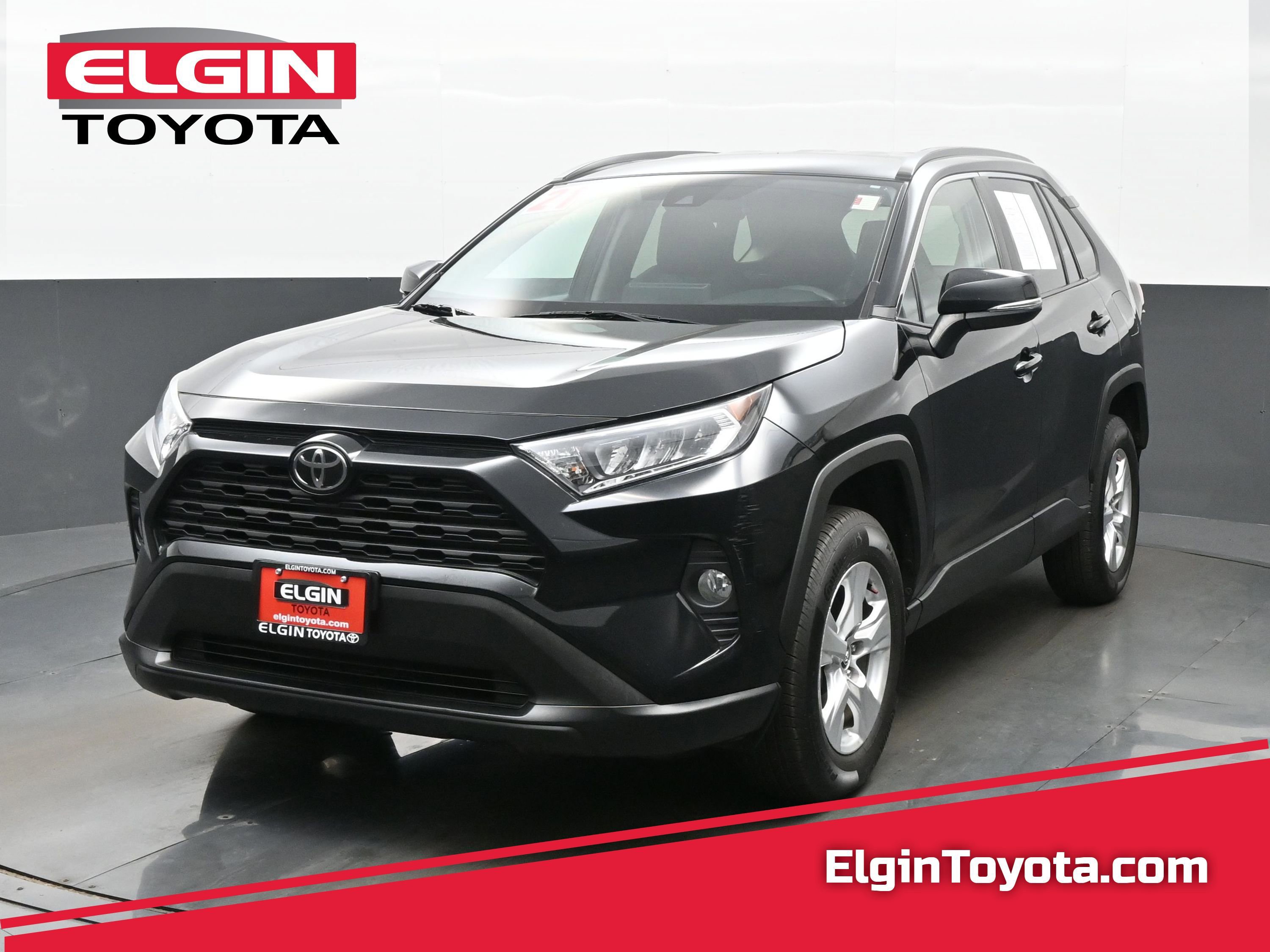 Used 2021 Toyota RAV4 XLE AWD/4WD image 1