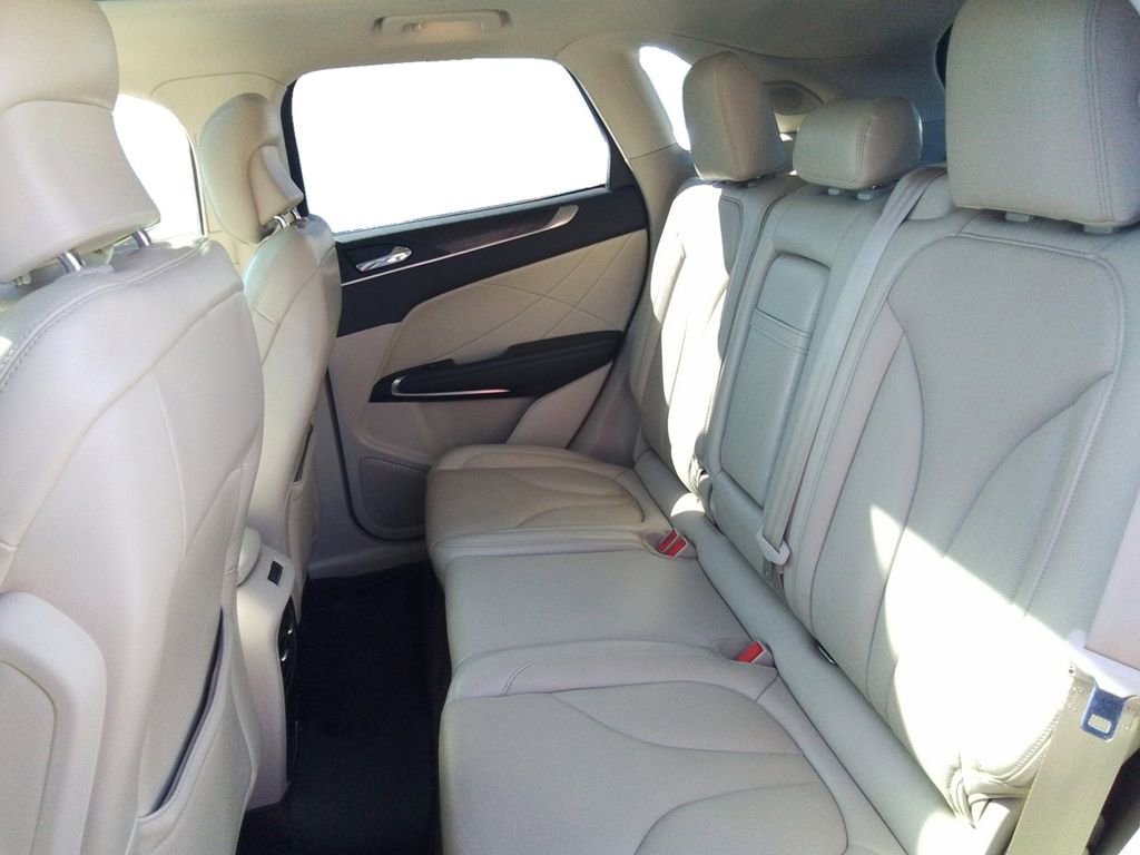 Used 2019 Lincoln MKC Reserve w/ MKC Climate Package image 13
