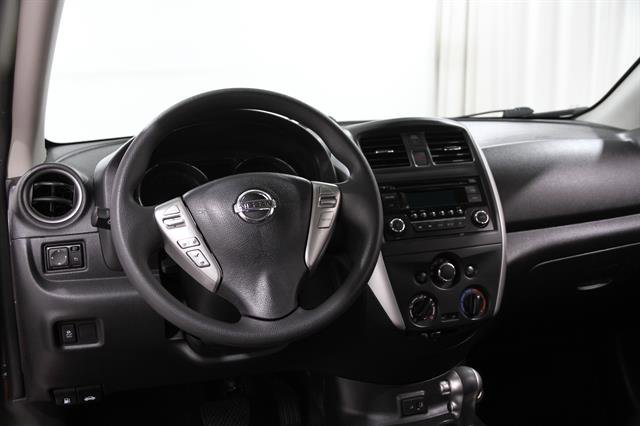 Used 2017 Nissan Versa SV image 6