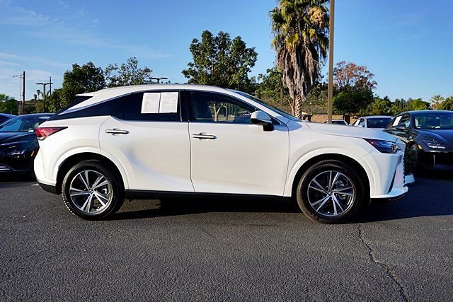 Used 2024 Lexus RX 350 FWD w/ Technology Package image 7