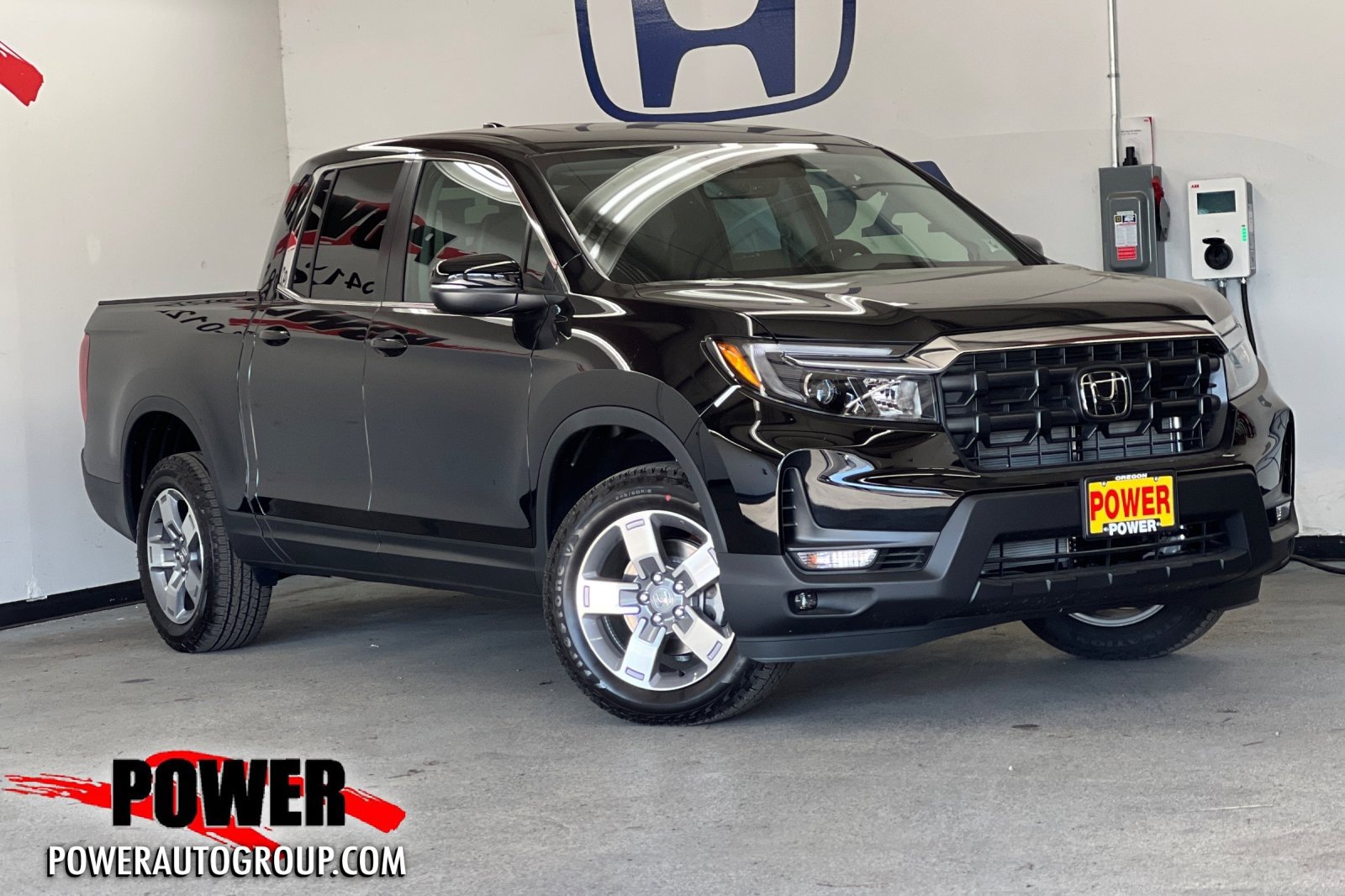 New 2025 Honda Ridgeline RTL