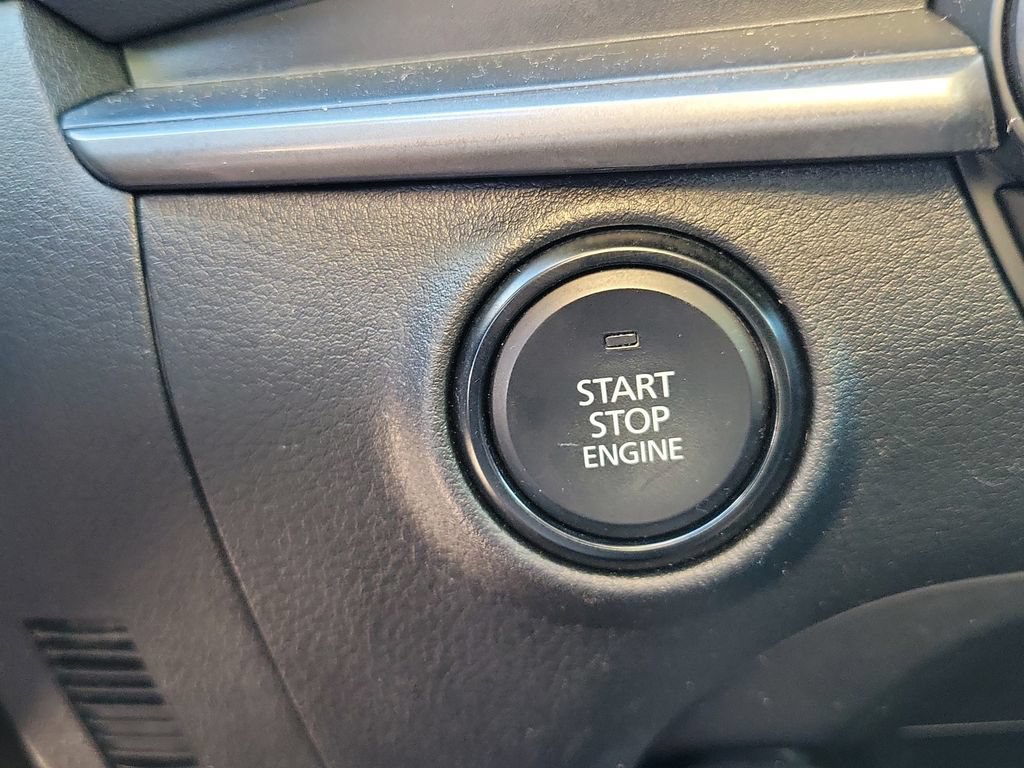 Used 2024 MAZDA MAZDA3 s FWD image 34