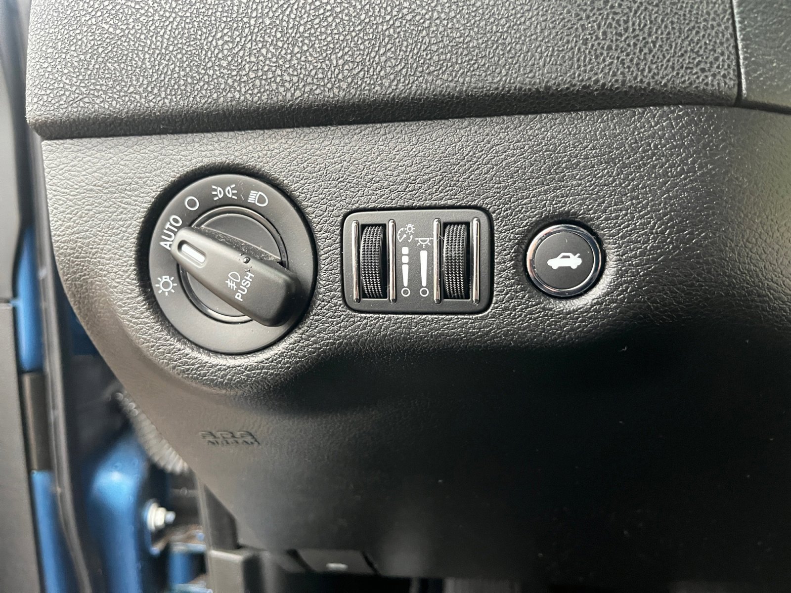 Used 2020 Dodge Charger Scat Pack w/ Driver Convenience Group image 12