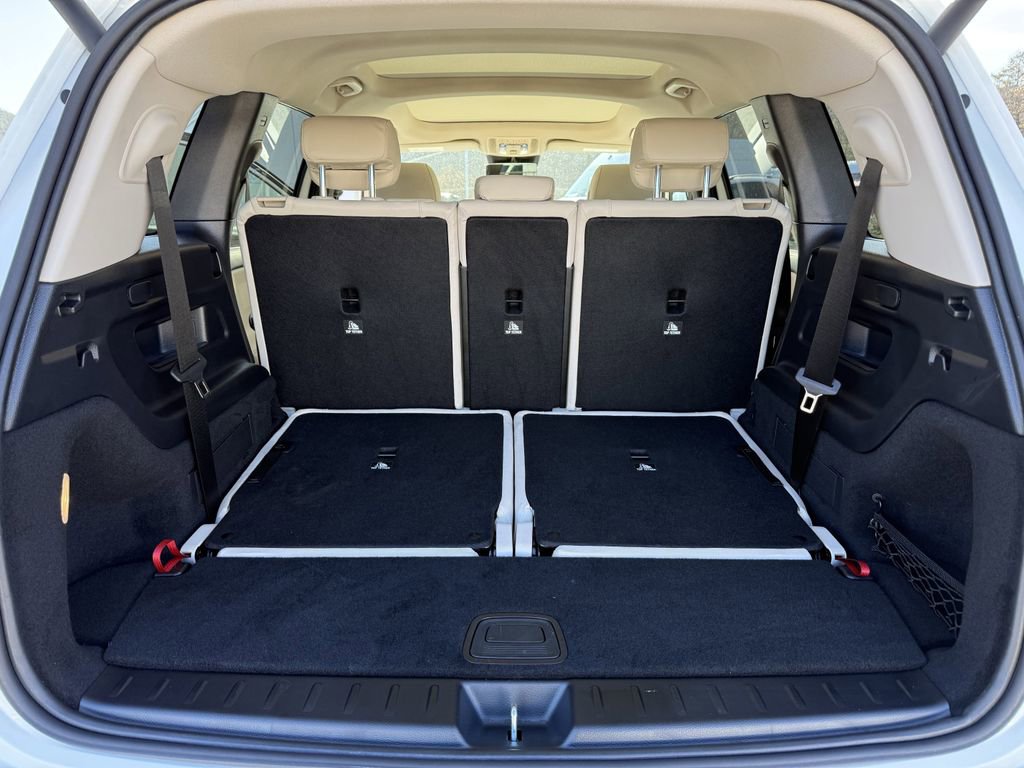 Certified 2025 Mercedes-Benz GLB 250 4MATIC image 11