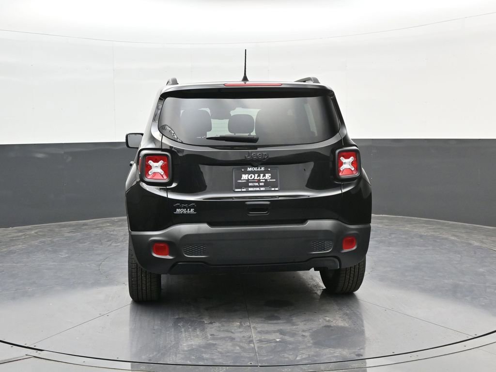 Used 2022 Jeep Renegade Altitude w/ Convenience Group AWD/4WD image 6