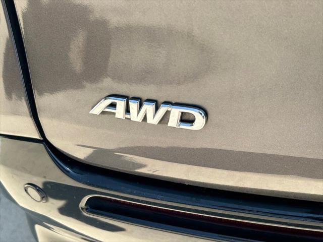 Certified 2023 Toyota Sienna Limited AWD/4WD image 13