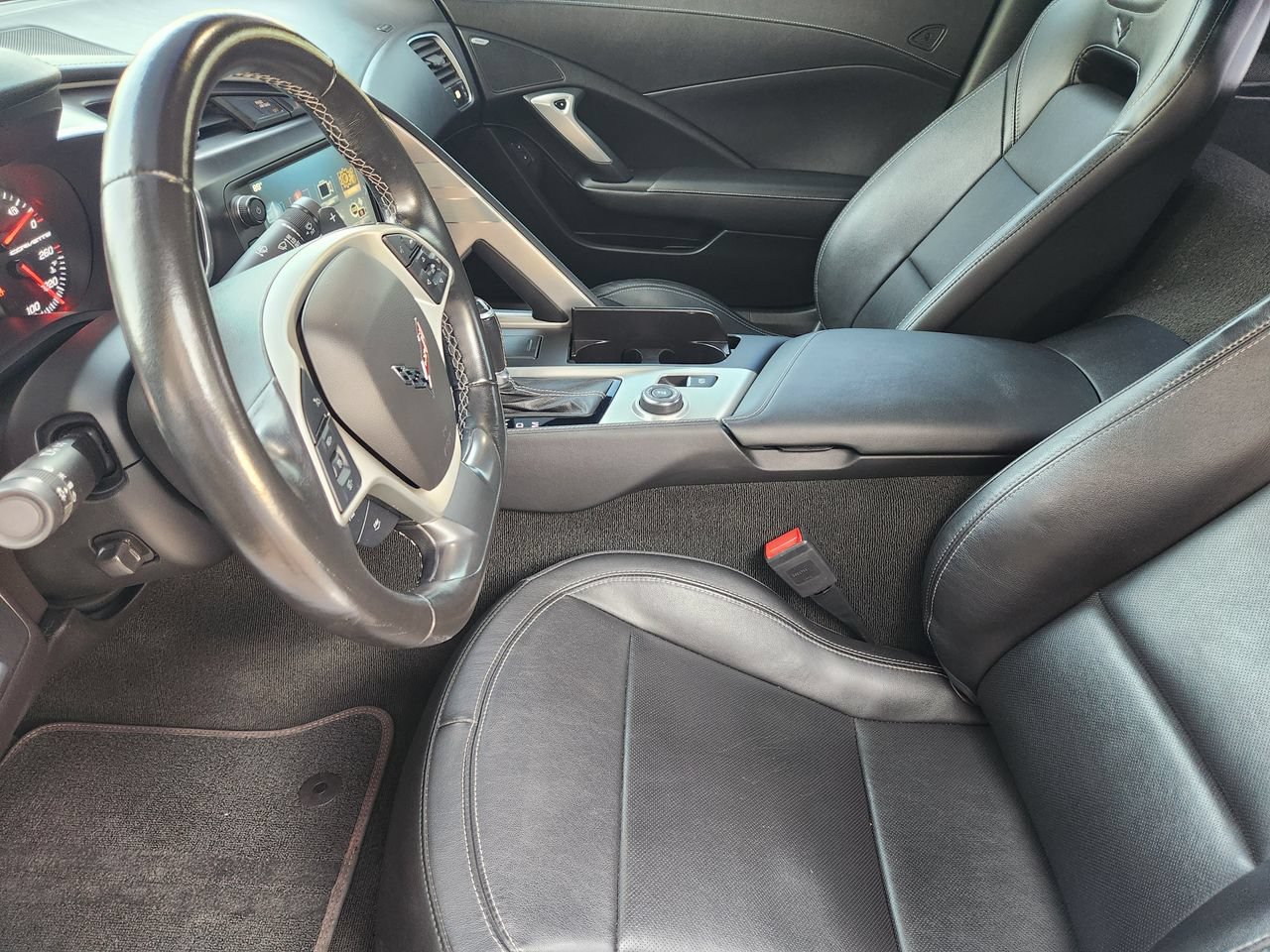 Used 2018 Chevrolet Corvette Grand Sport RWD image 13