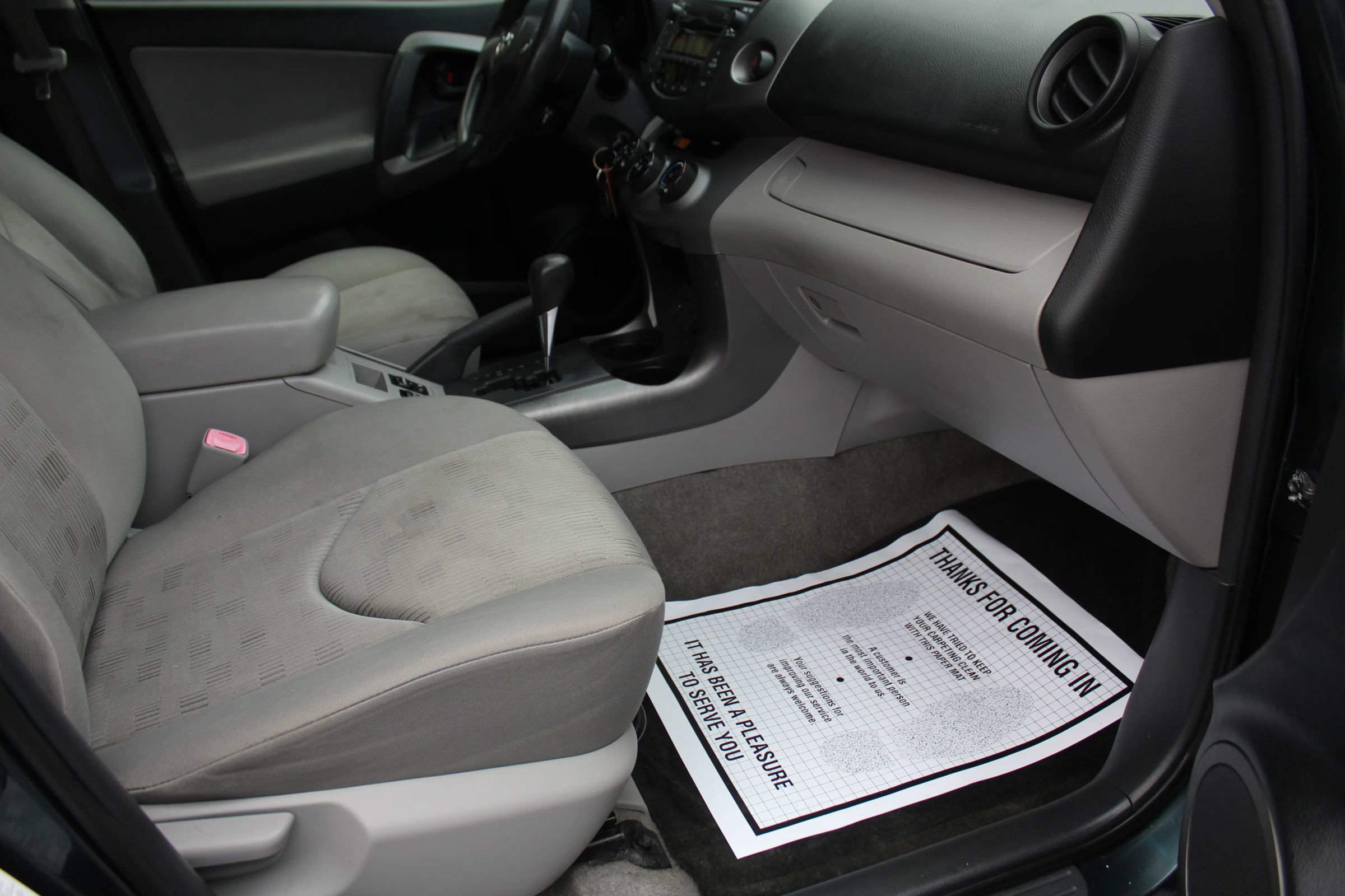 Used 2010 Toyota RAV4 4WD image 17