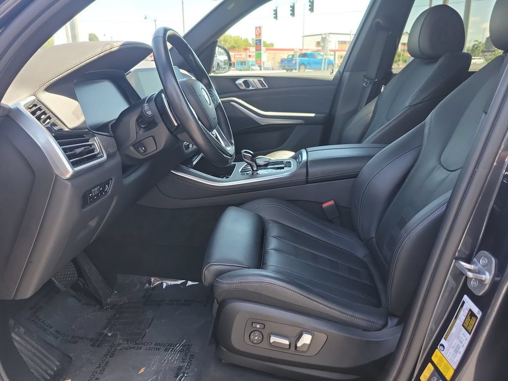 Used 2022 BMW X5 xDrive45e w/ Climate Comfort Package AWD/4WD image 21