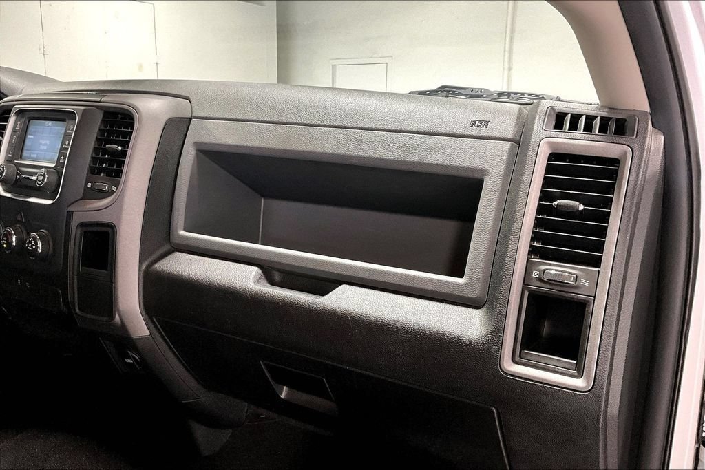 Used 2018 RAM 1500 Express w/ Express Value Package AWD/4WD image 19