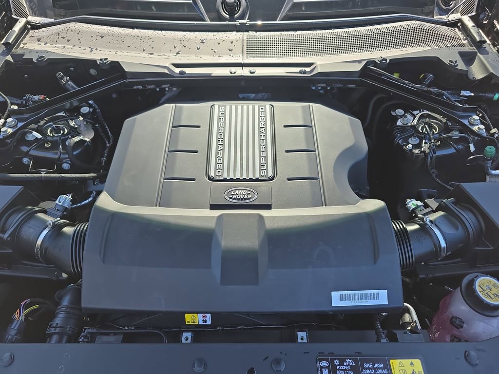 New 2026 Land Rover Defender 90 V8 image 31