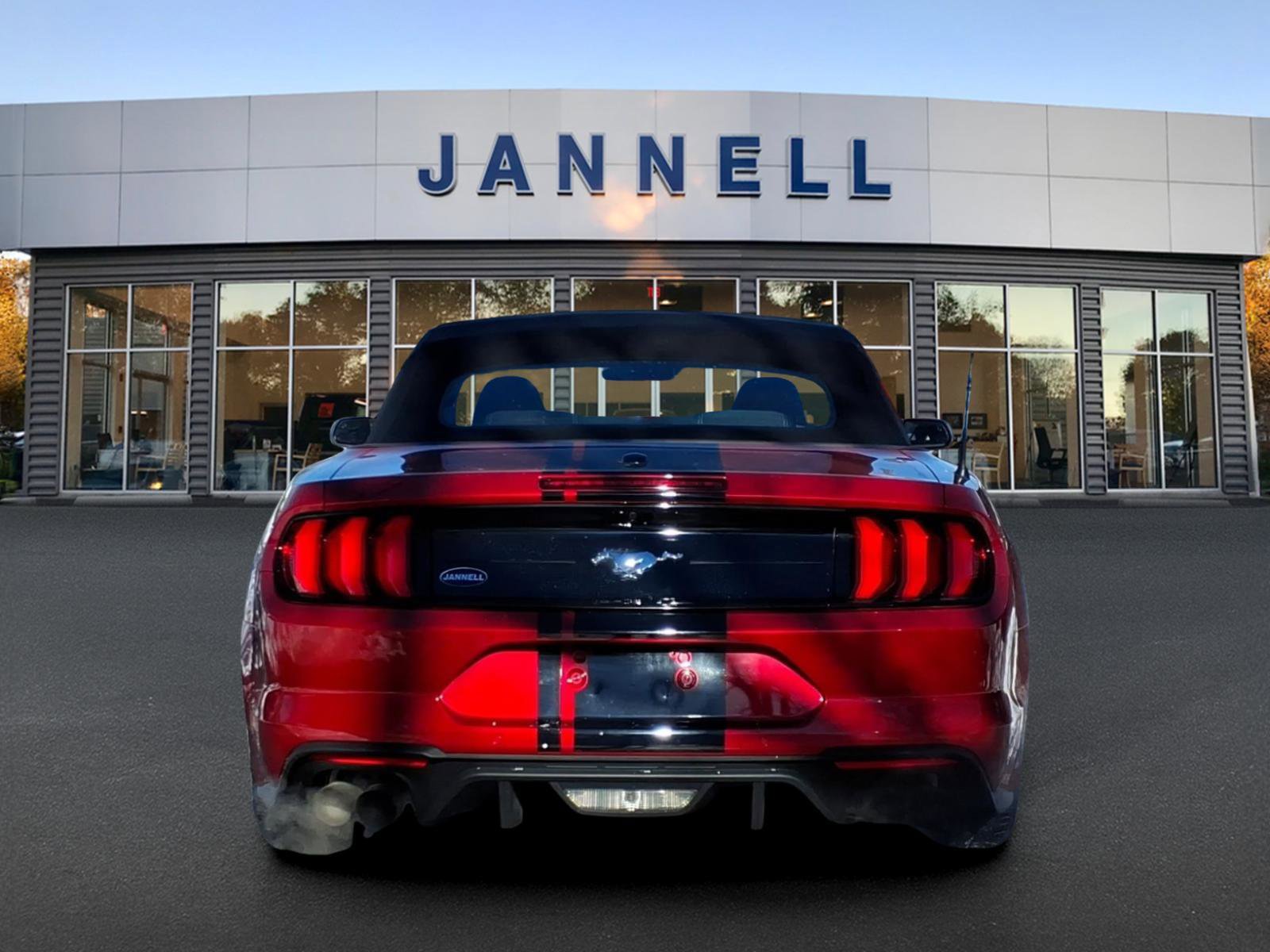 Used 2021 Ford Mustang Convertible w/ Equipment Group 101A image 6