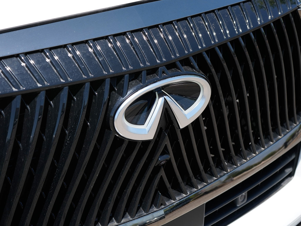 New 2026 INFINITI QX80 Autograph w/ Premium Cargo Package AWD/4WD image 11