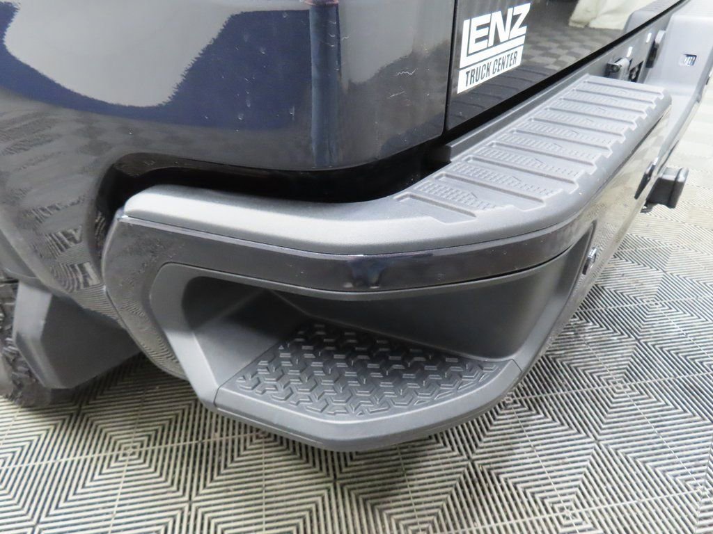 Used 2023 GMC Sierra 1500 Denali w/ Technology Package AWD/4WD image 49