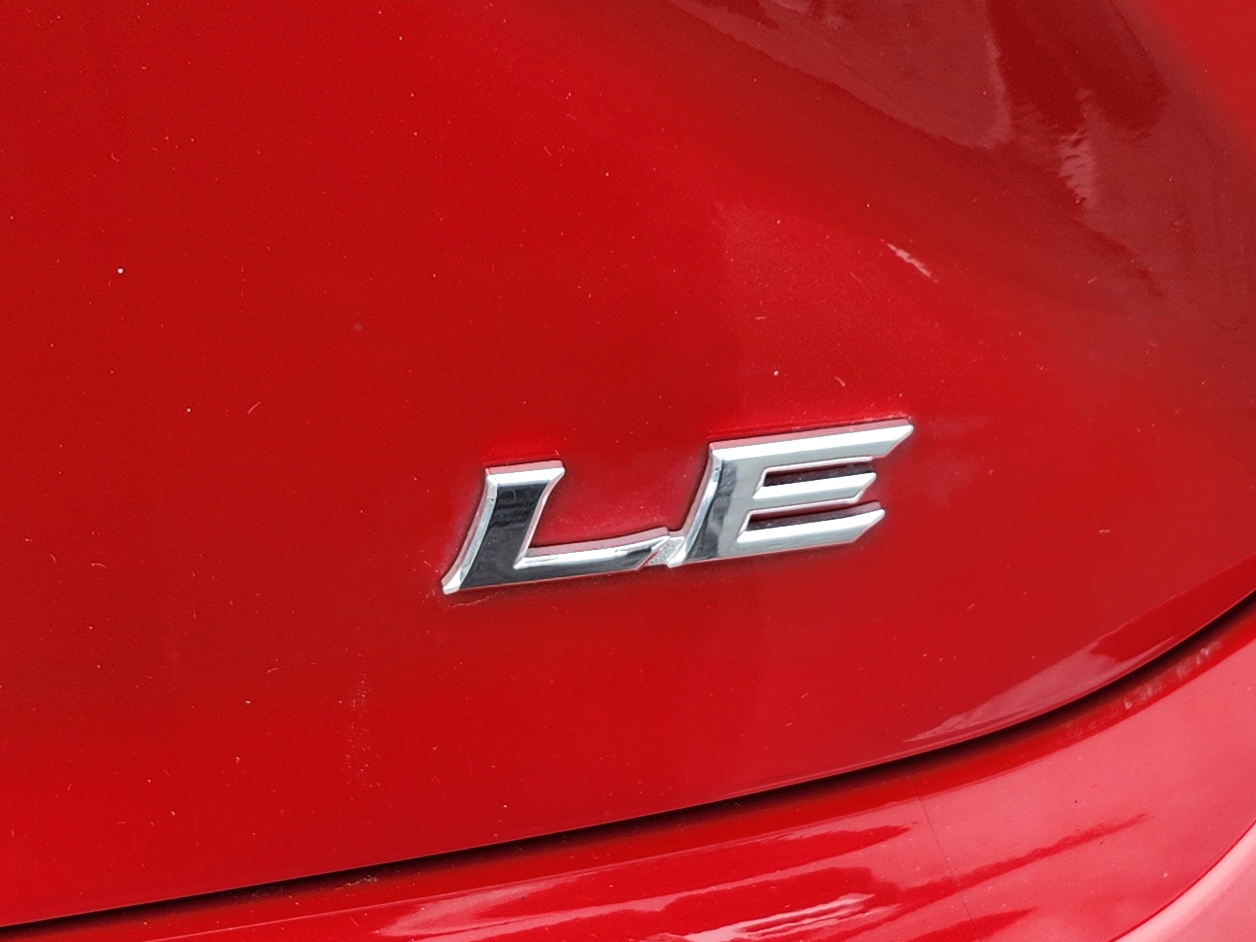 Used 2025 Toyota Camry LE image 16