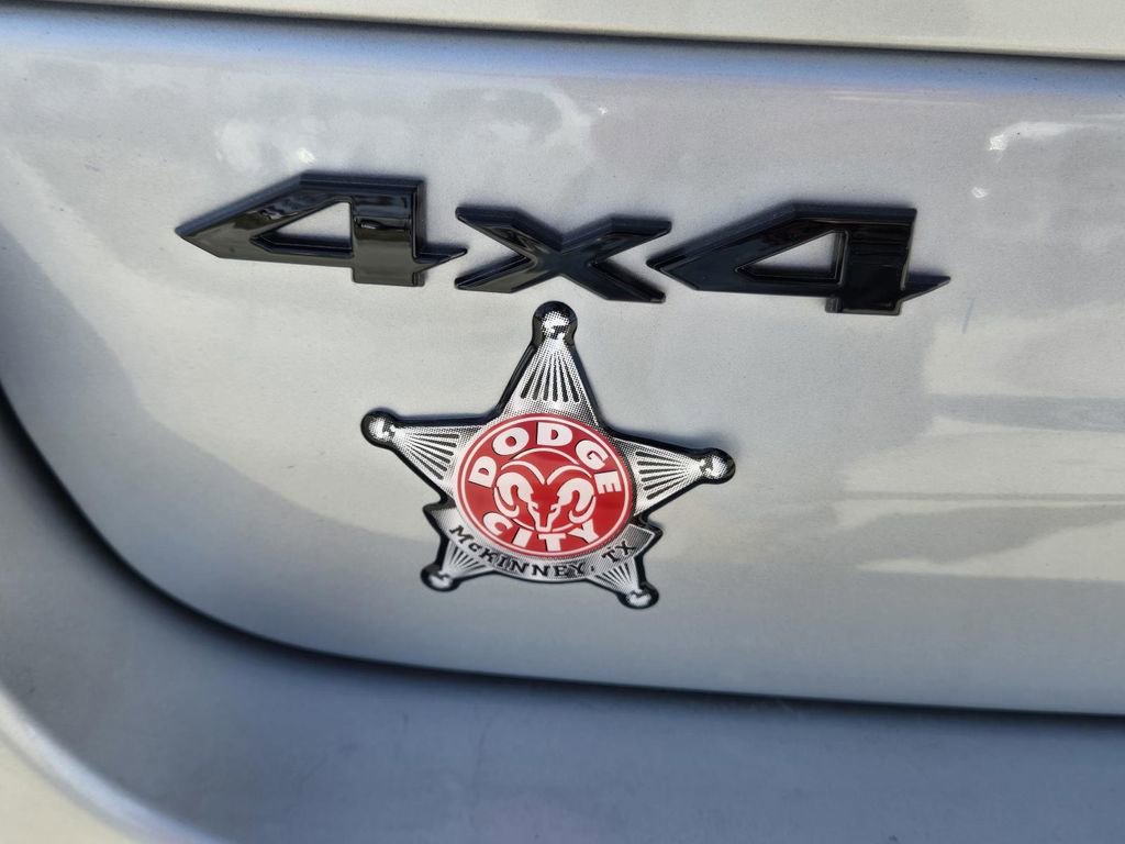 New 2025 Jeep Grand Cherokee Limited image 5